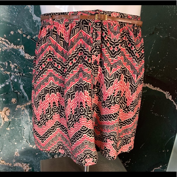3/$20, Primark, Cute Miniskirt with belt, Size 8 - Picture 9 of 10